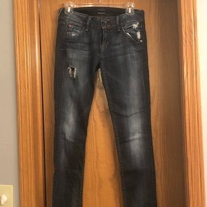 Women’s Hudson skinny jeans.